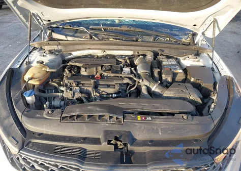 2022 Kia K5 Gt-Line z USA, uszkodzony, nr VIN 5XXG64J22NG105049